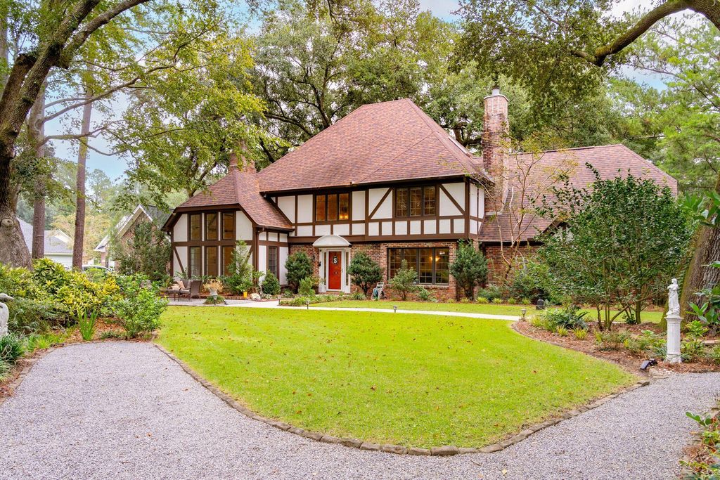 Photo of 104 Legend Oaks Way, Summerville, SC 29485 (MLS # 26013857)