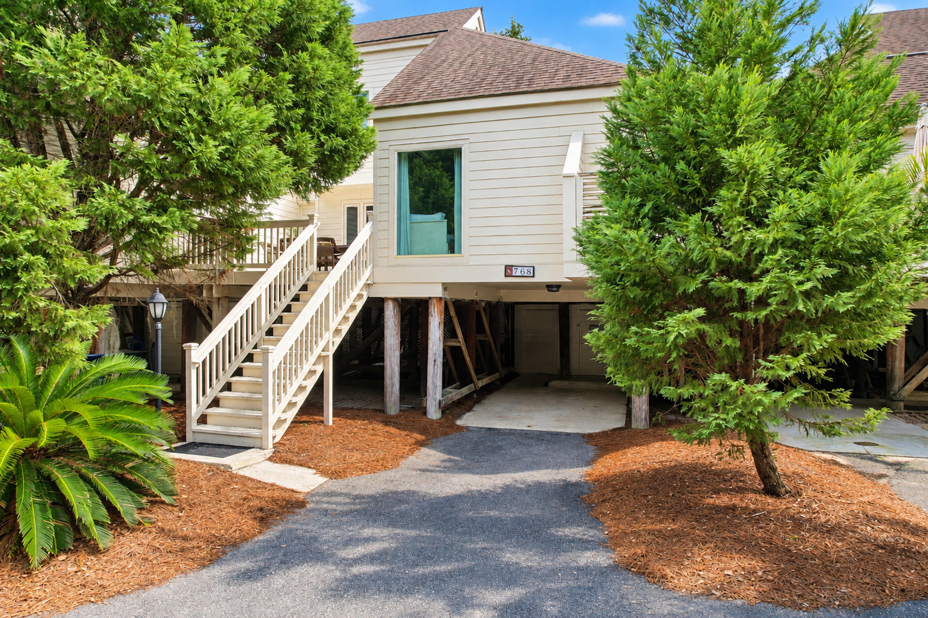 768 Spinnaker Court