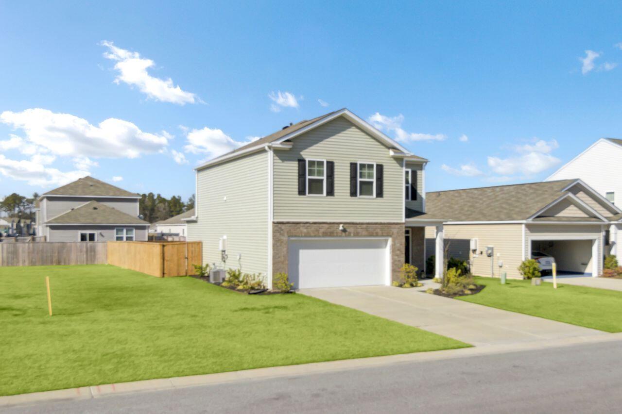 202 N Light Way