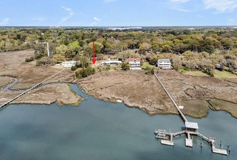 One Apple Street Lot 80a North Charleston SC 29405