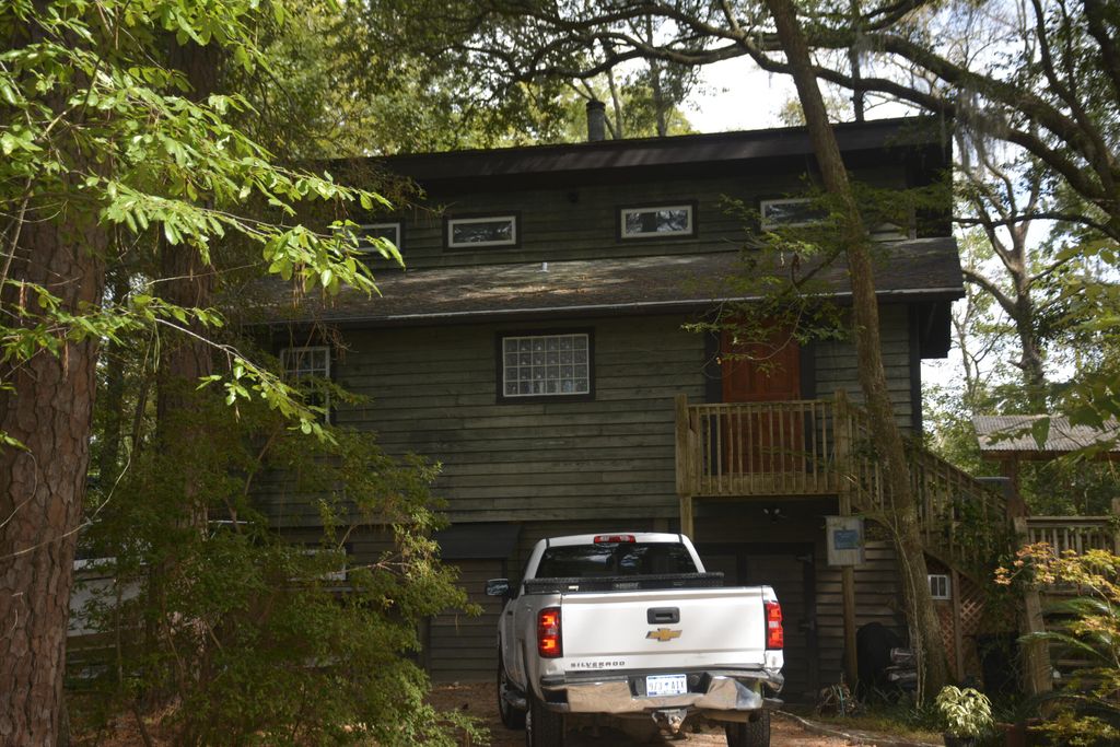 Photo of 1042 Highway 174, Edisto Island, SC 29438 (MLS # 25026440)