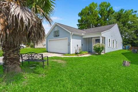 128 Coosawatchie Street Summerville SC 29485