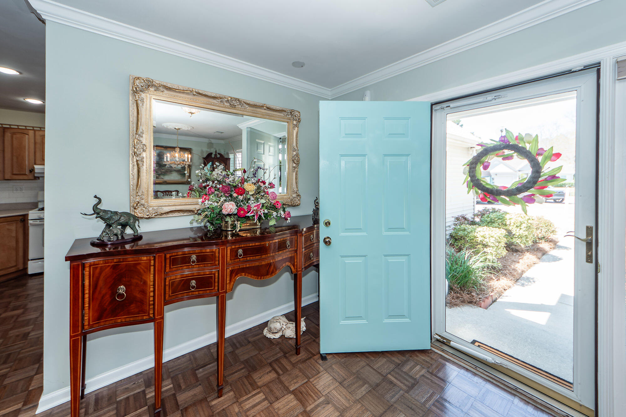 1233 Bridgeport Drive