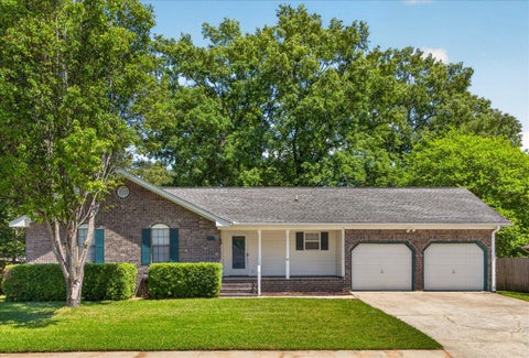 Photo of 403 Splitrail Drive, Goose Creek, SC 29445 (MLS # 26010978)