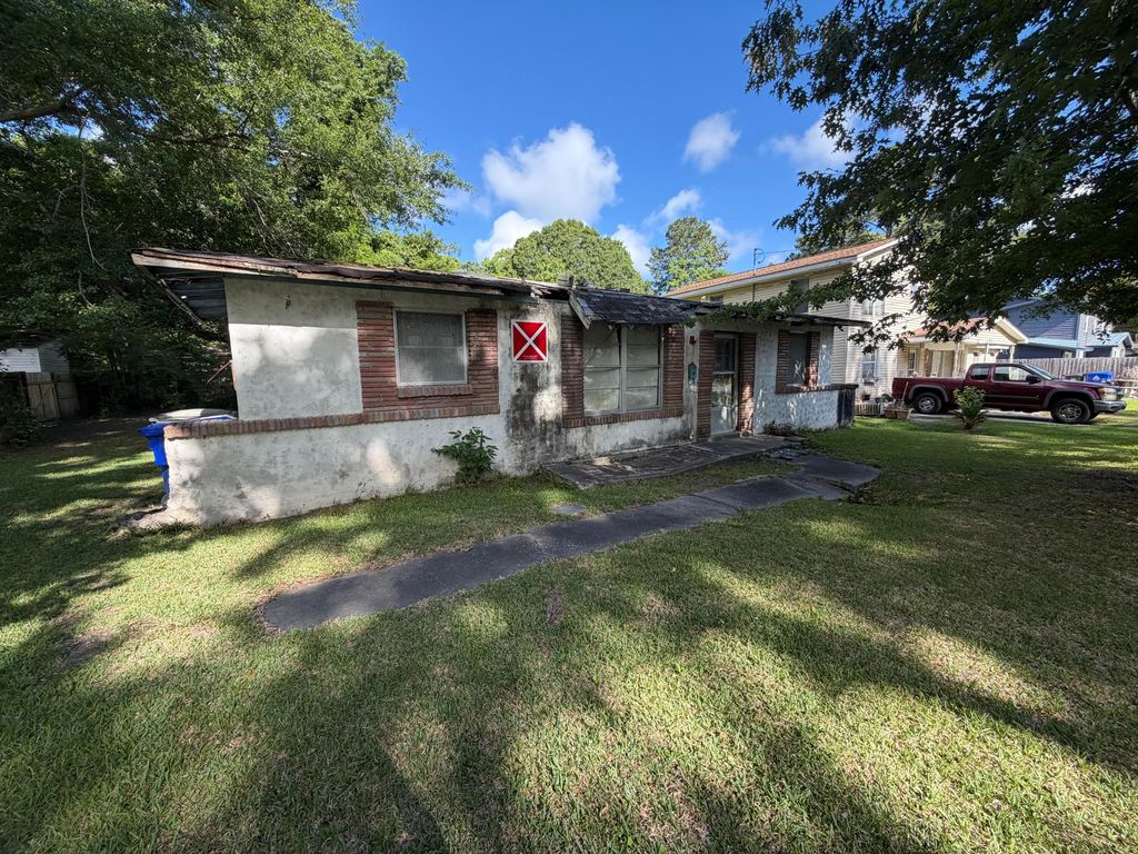 Photo of 717 Tahoe Street, Charleston, SC 29407 (MLS # 26015027)