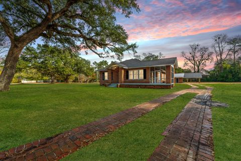 A home in Kingstree