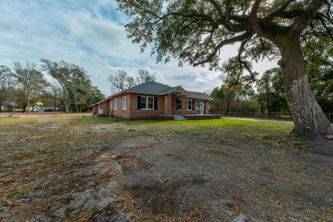 A home in Kingstree