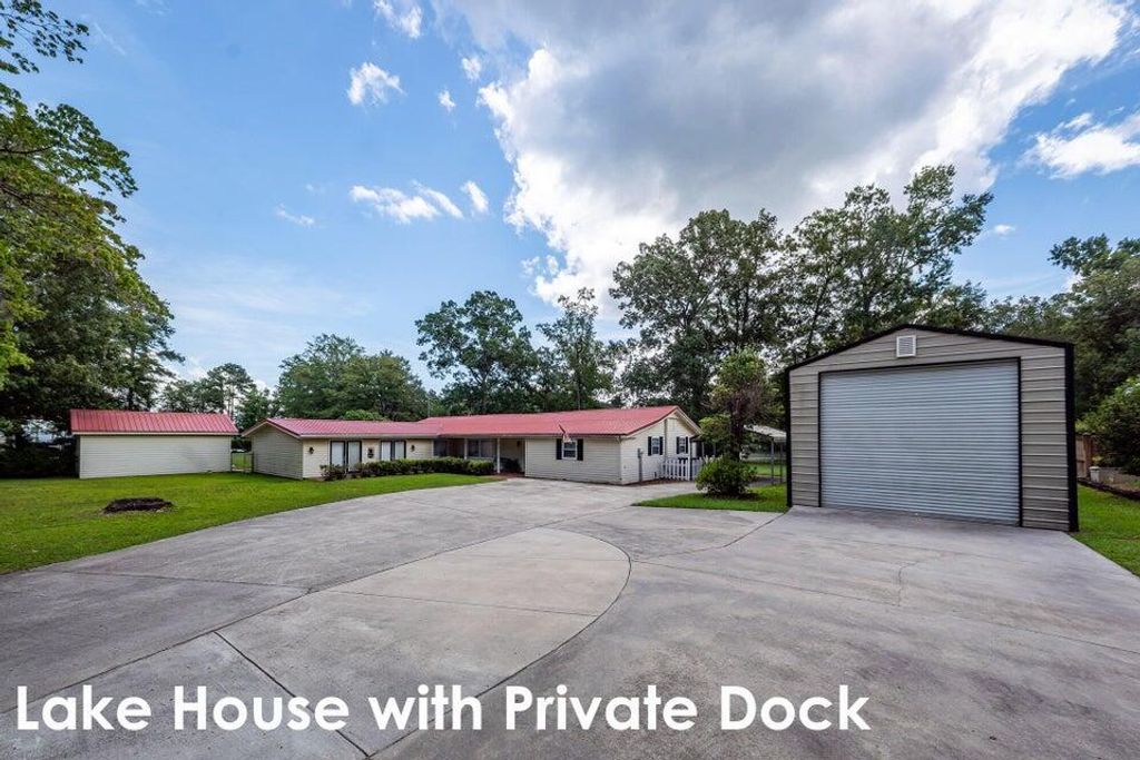 Photo of 113 Grandview Court, Vance, SC 29163 (MLS # 26004285)