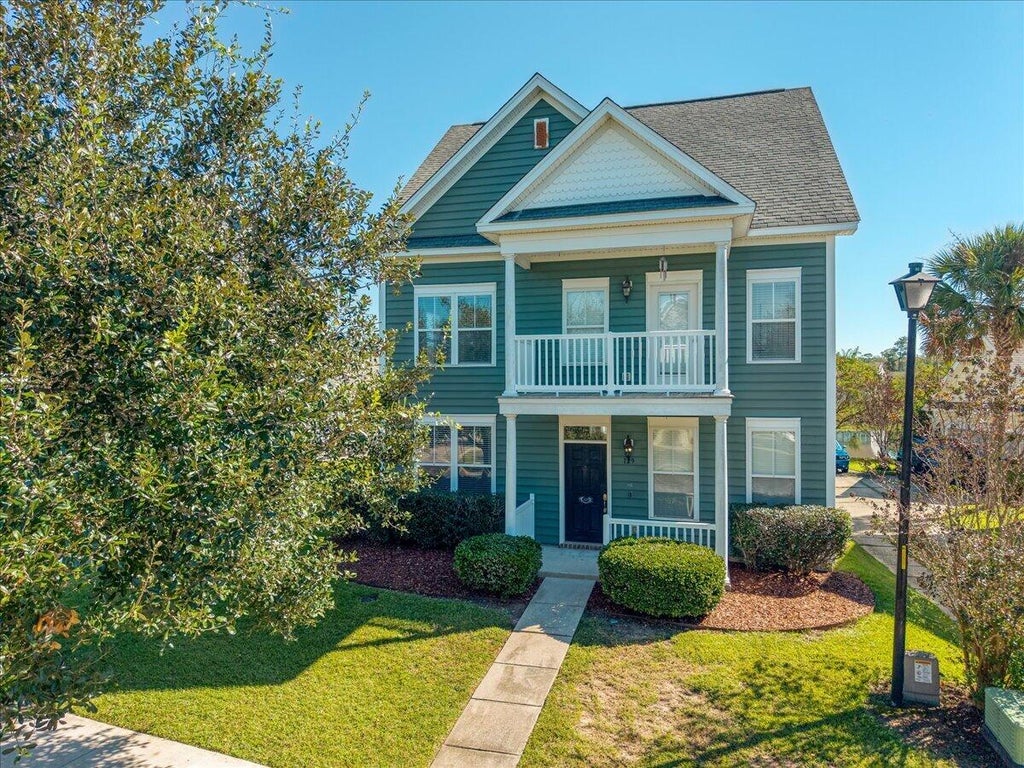 Photo of 129 Gaslight Boulevard, Summerville, SC 29483 (MLS # 26028453)