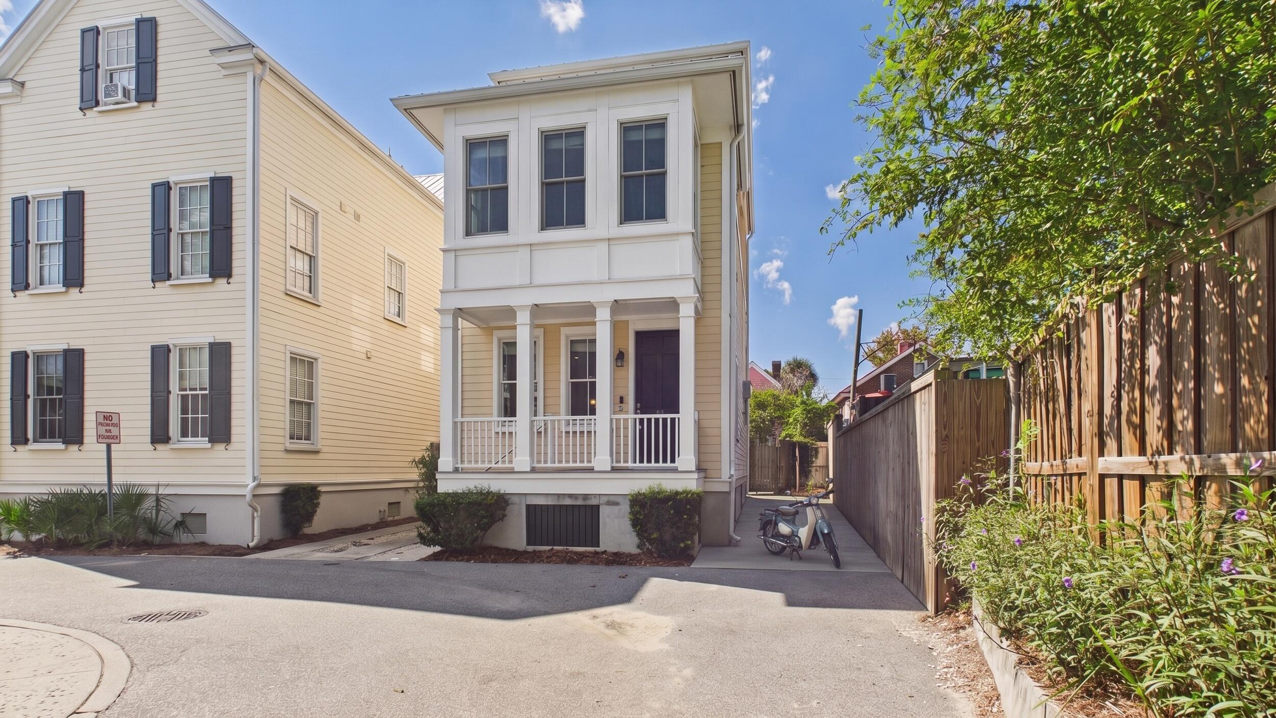56 Dereef Court