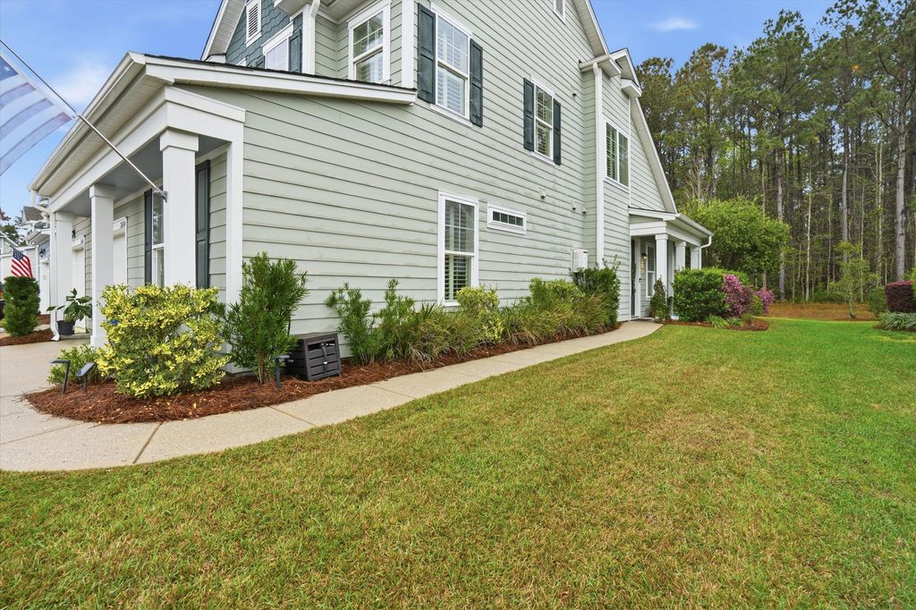 Photo of 2604 Kingsfield Street, Mount Pleasant, SC 29466 (MLS # 26007625)