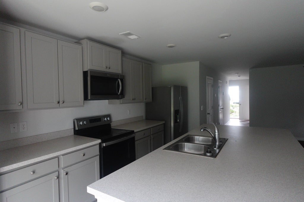 Photo of 153 Rosefield Court, Summerville, SC 29485 (MLS # 26026764)