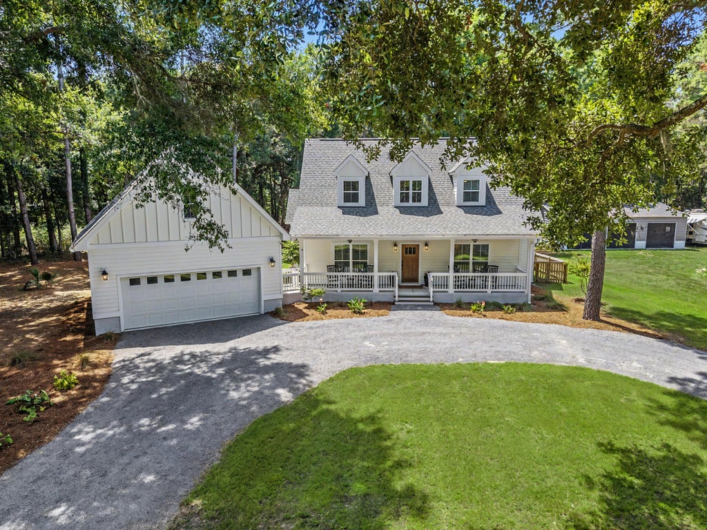 Photo of 866 Blackbear Drive, Edisto Island, SC 29438 (MLS # 26021068)
