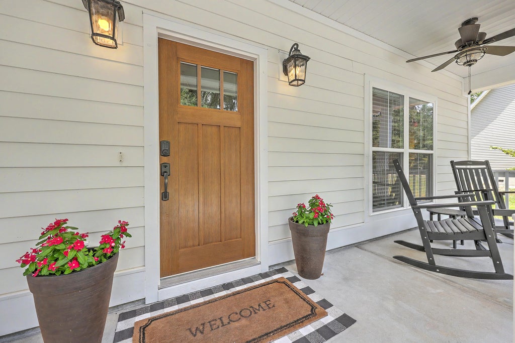 Photo of 866 Blackbear Drive, Edisto Island, SC 29438 (MLS # 26021068)