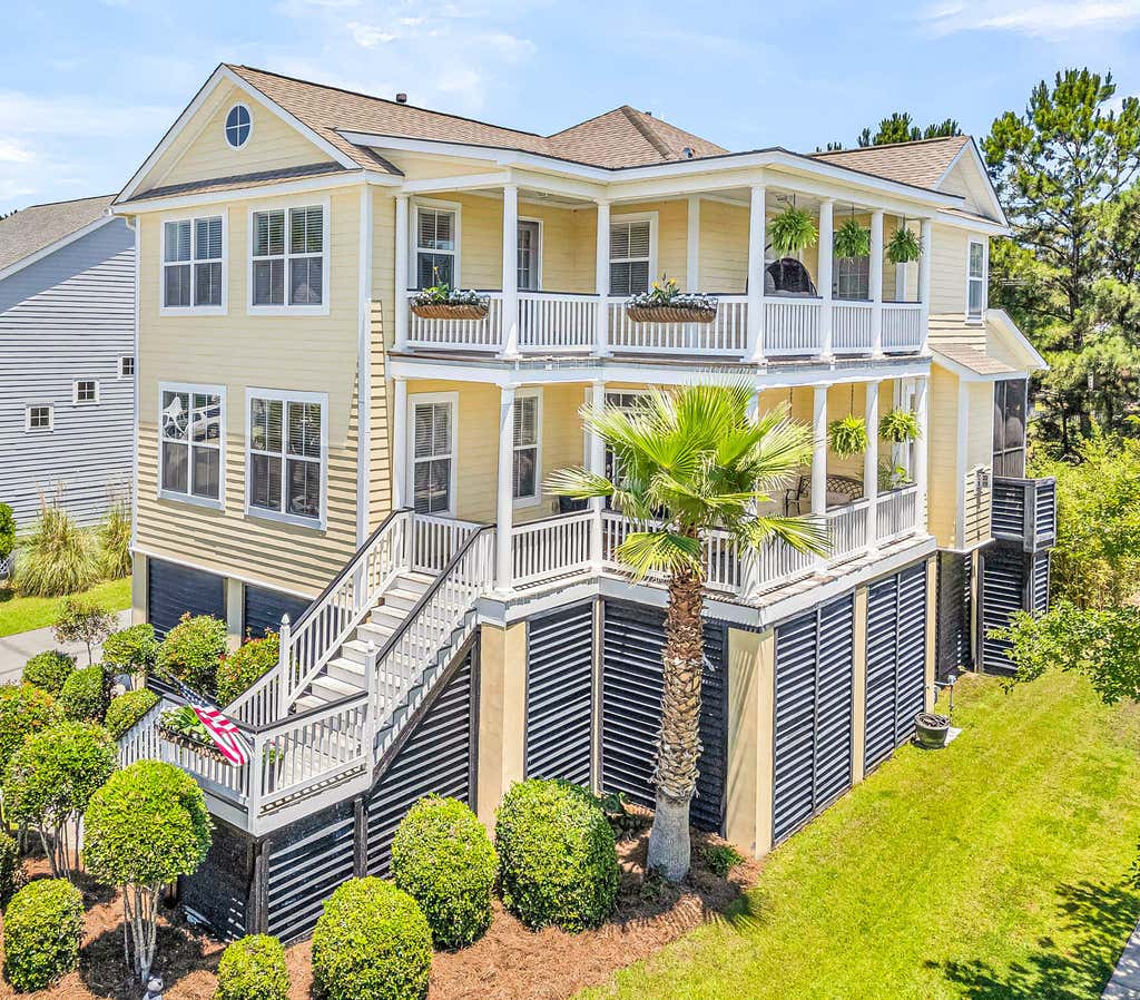 Photo of 2282 Sandy Point Lane, Mount Pleasant, SC 29466 (MLS # 26016477)