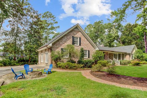 110 W 2nd South Street Summerville SC 29483
