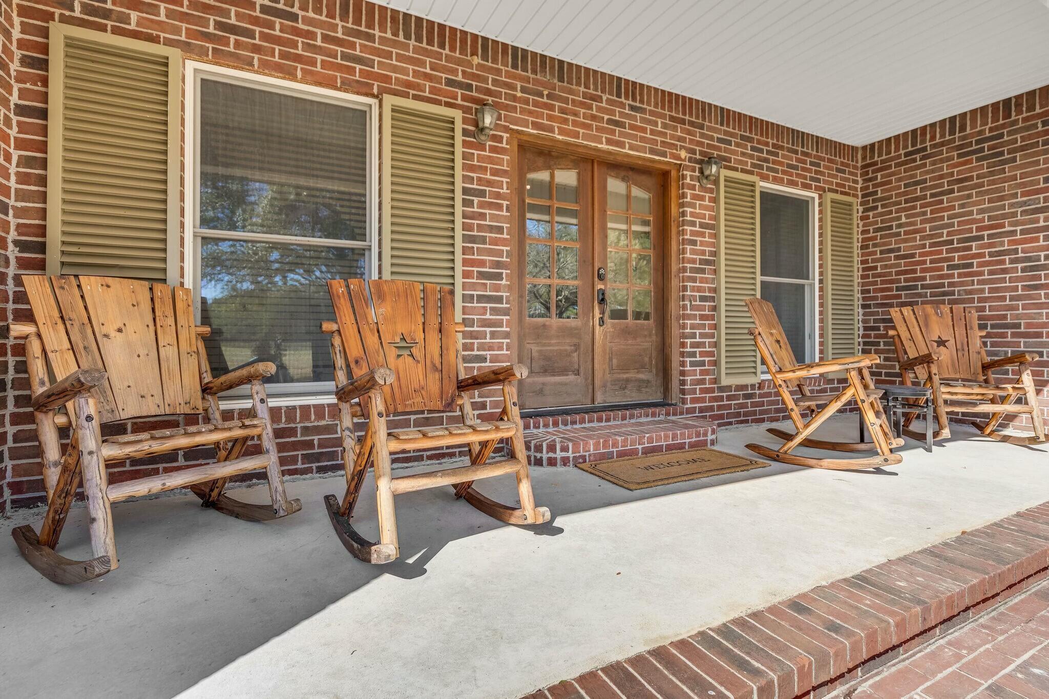 732 Lindhaven Drive