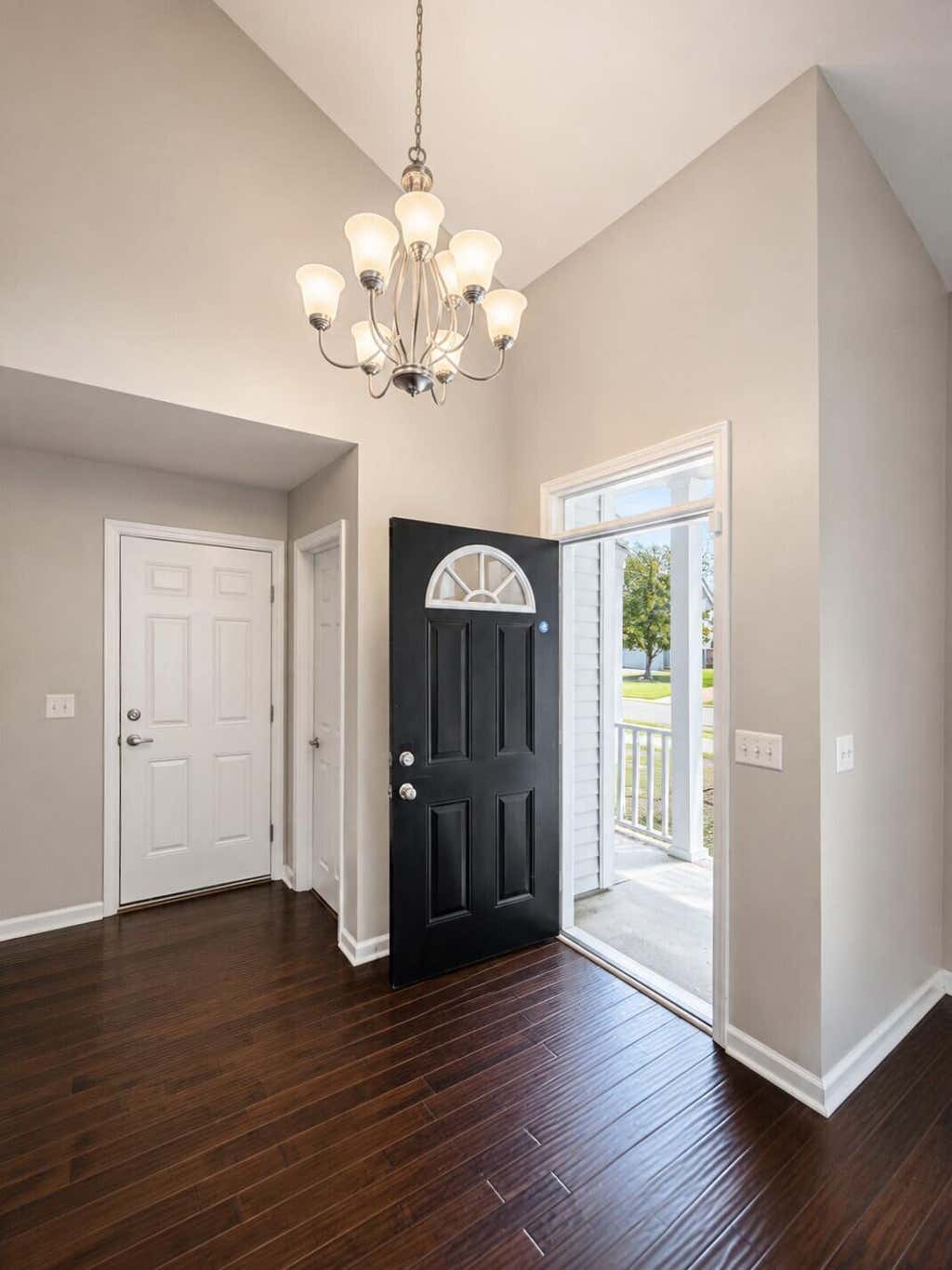 Photo of 237 Smithfield Avenue, Summerville, SC 29485 (MLS # 26022698)