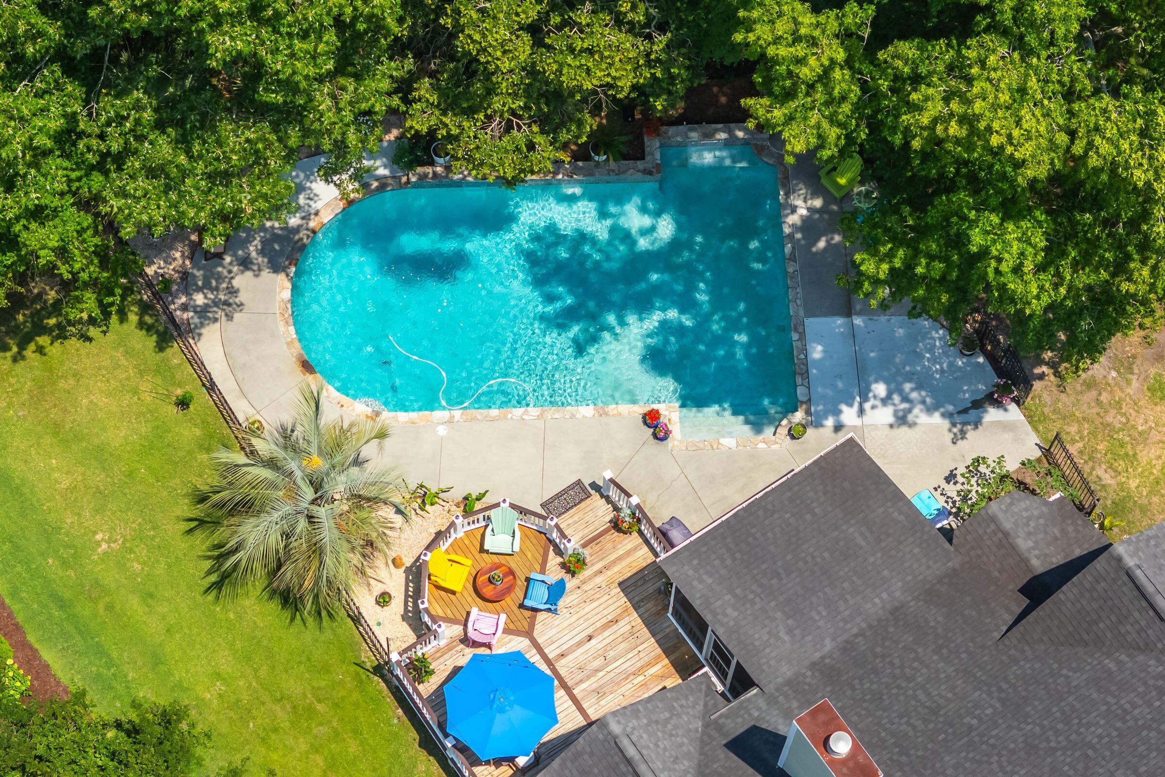 2765 Victoria Lake Drive