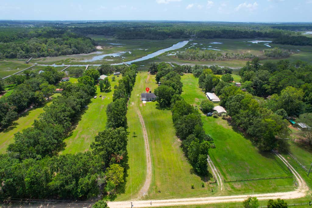 Photo of 2039 Bentz Road, Wadmalaw Island, SC 29487 (MLS # 26022665)