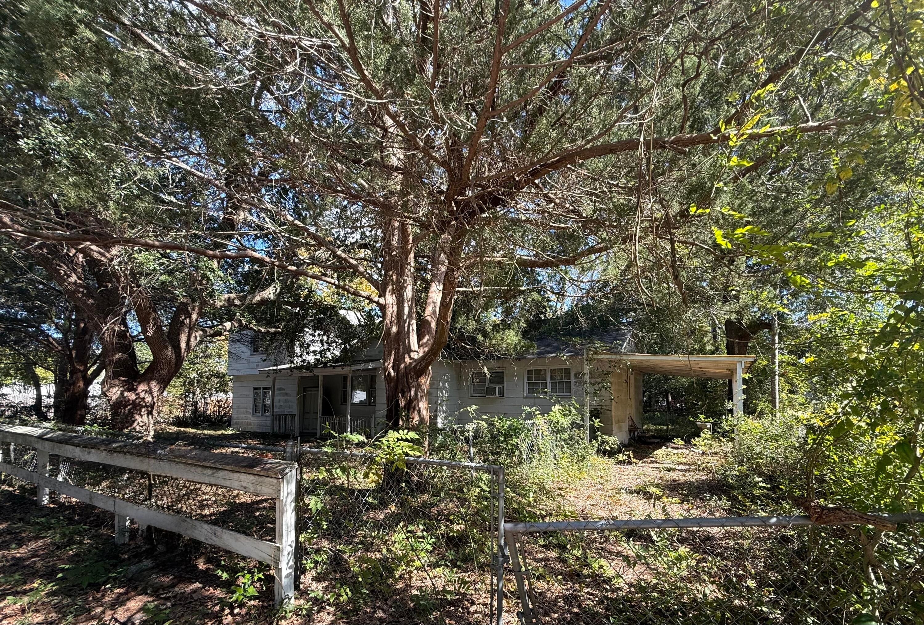 320 Orange Street