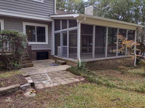 A home in Summerville