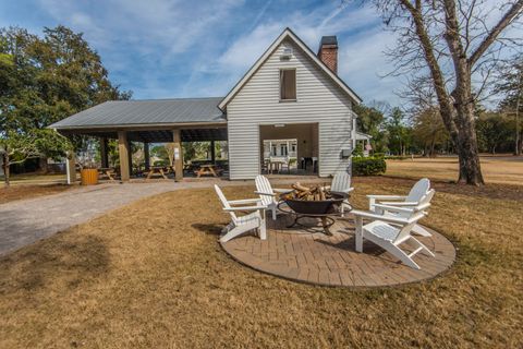 A home in Summerville