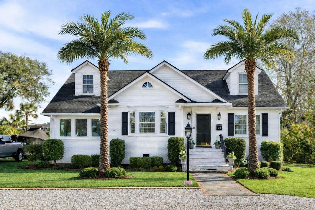 Photo of 38 Barre Street, Charleston, SC 29401 (MLS # 26003966)