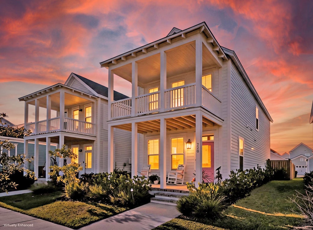 Photo of 220 Midtown Avenue, Summerville, SC 29486 (MLS # 26028533)