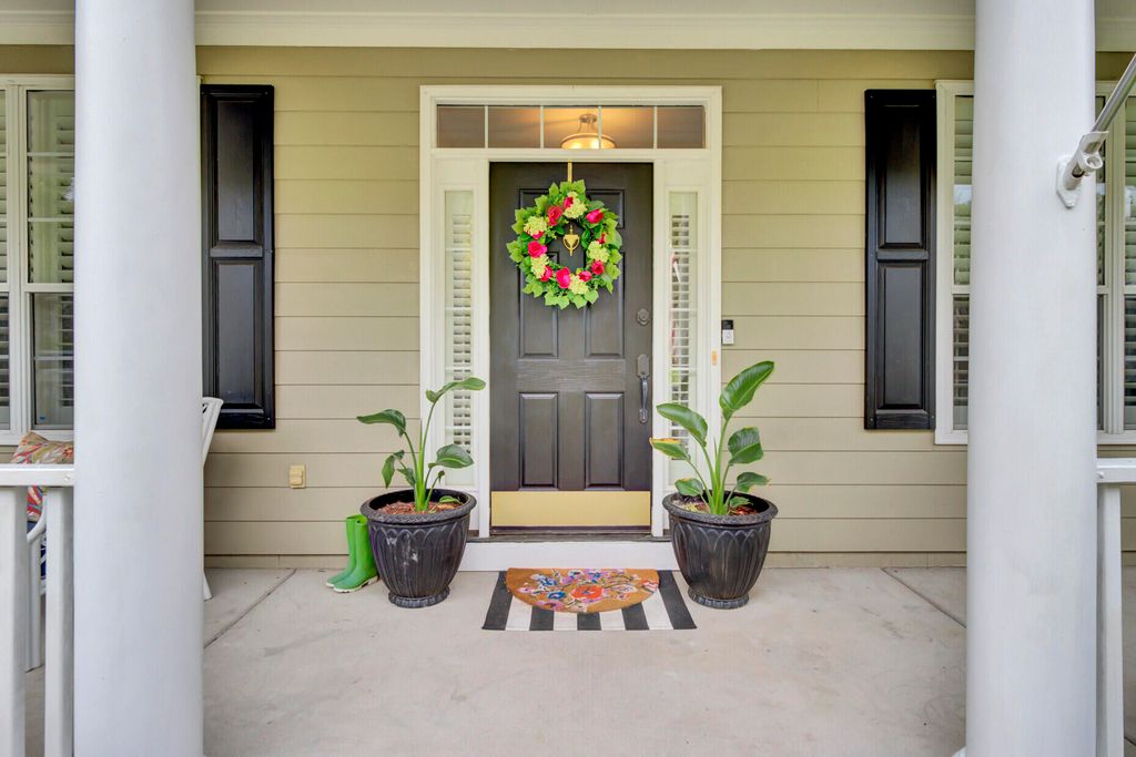 Photo of 2116 Tall Grass Circle, Mount Pleasant, SC 29466 (MLS # 25024748)