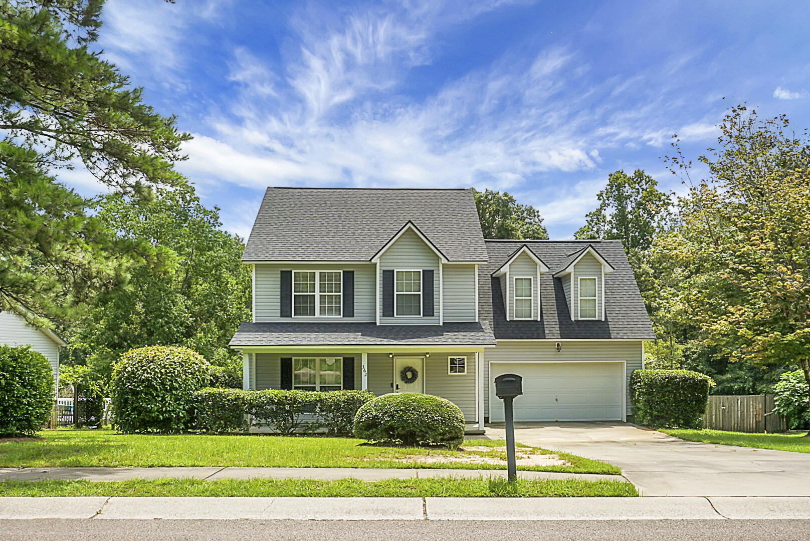 View Goose Creek, SC 29445 house