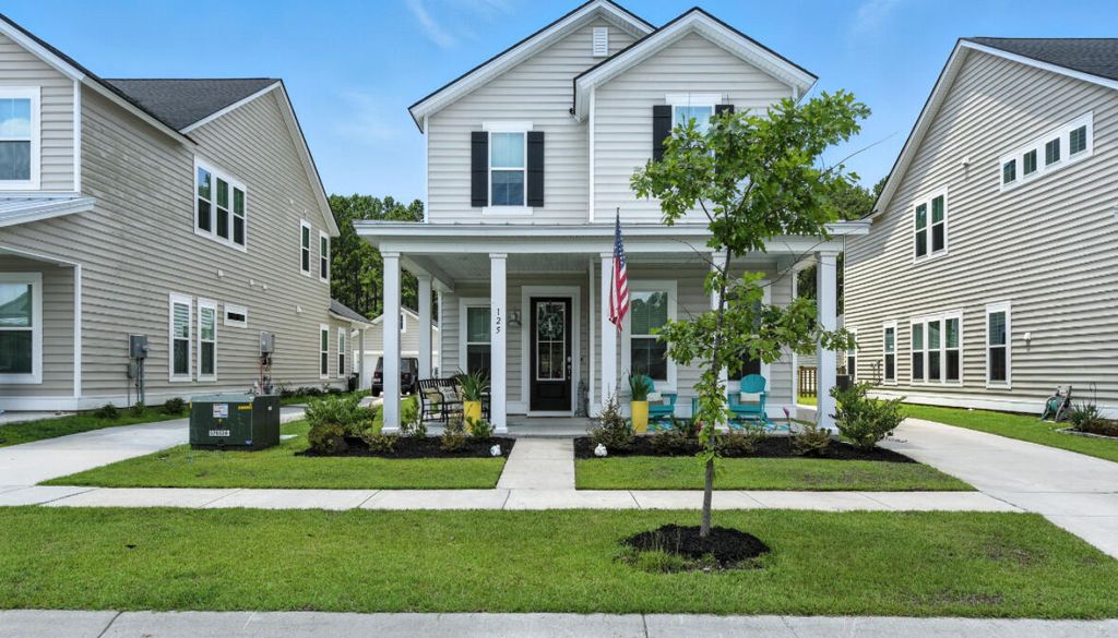 Photo of 125 River Wind Way, Summerville, SC 29485 (MLS # 25029715)