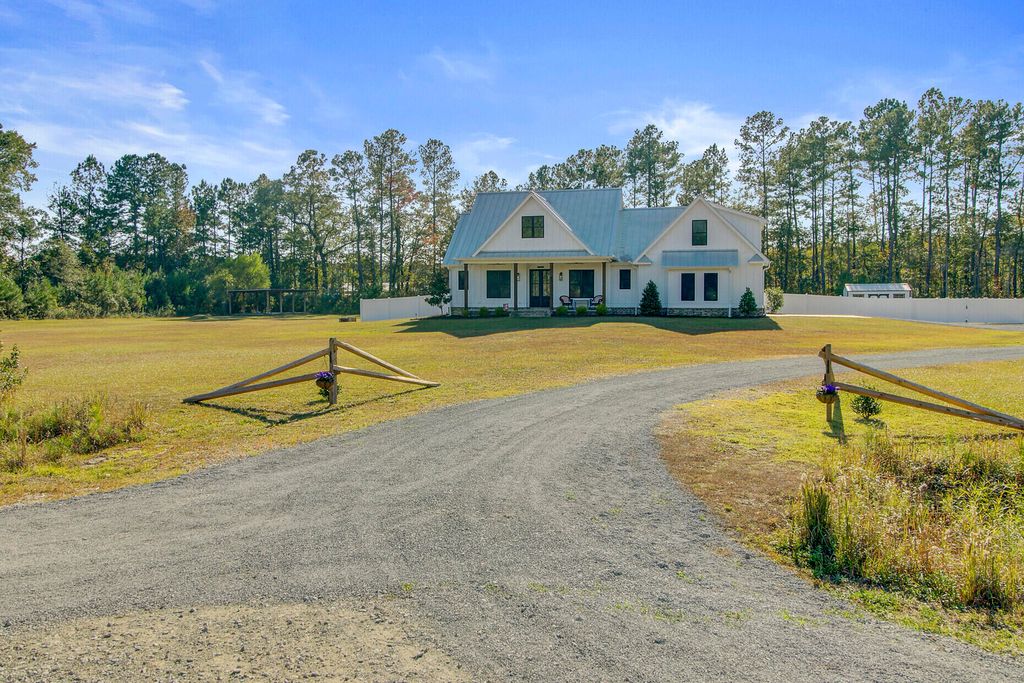 Photo of 85 Blackjack Lane, Andrews, SC 29510 (MLS # 25032153)