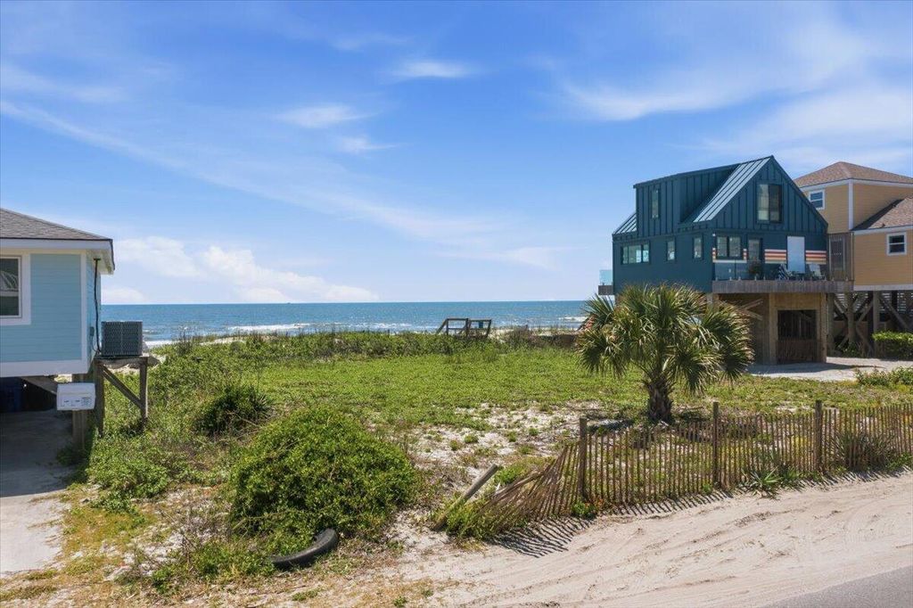 Photo of 1567 E Ashley Avenue, Folly Beach, SC 29439 (MLS # 26013339)