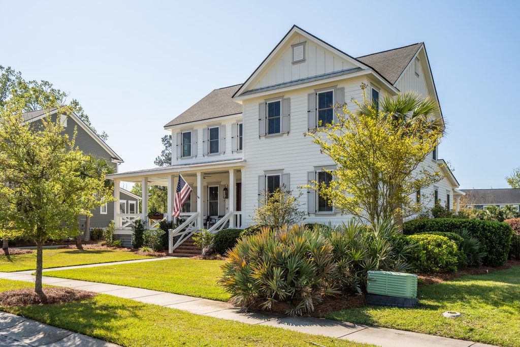 Photo of 3735 Goodwater Street, Mount Pleasant, SC 29466 (MLS # 26010002)