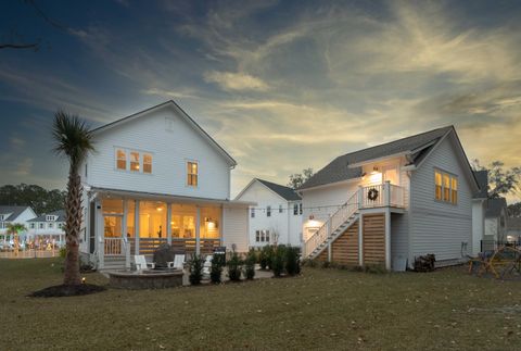 A home in Mount Pleasant