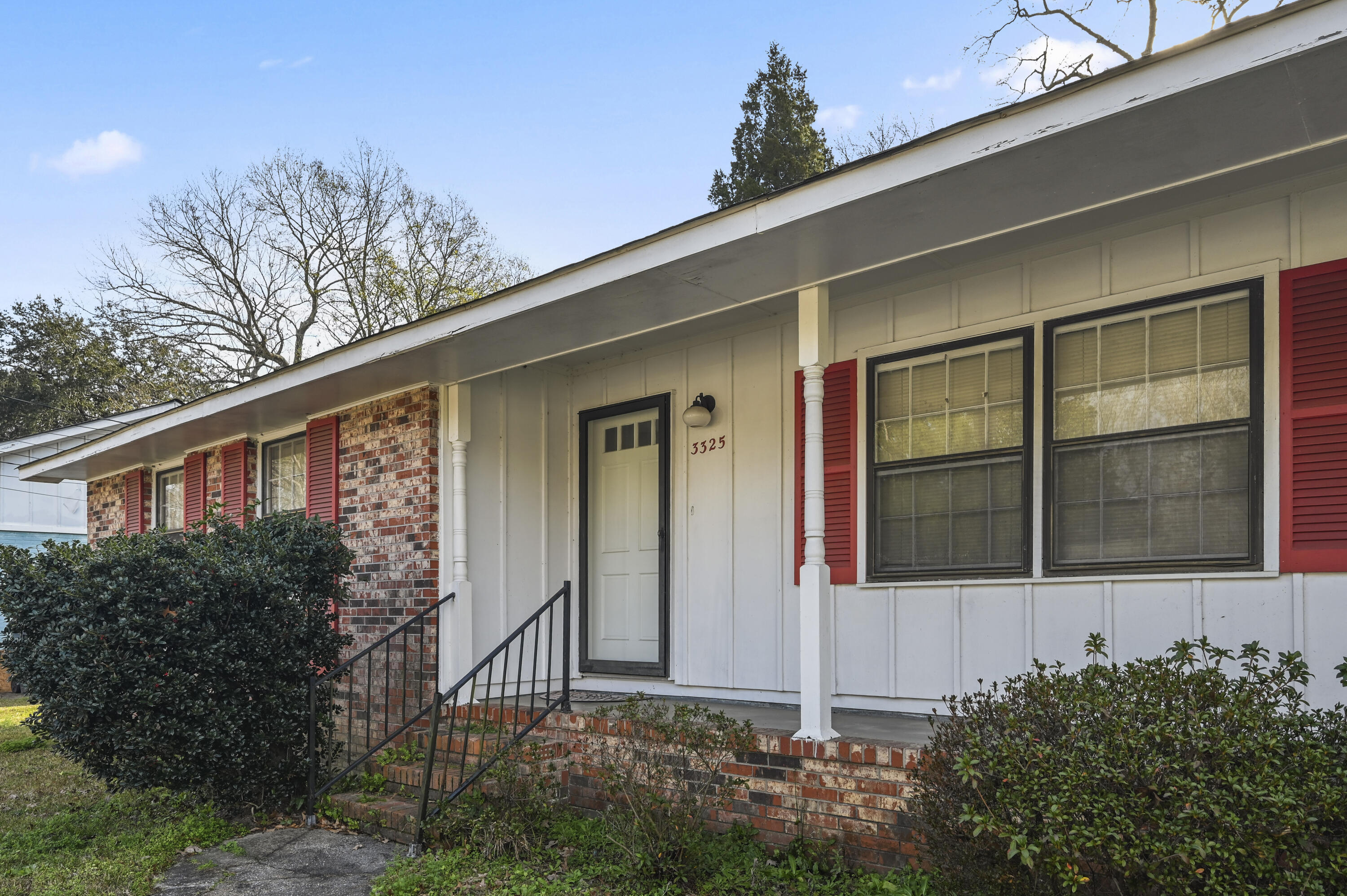 3325 Stonehaven Drive