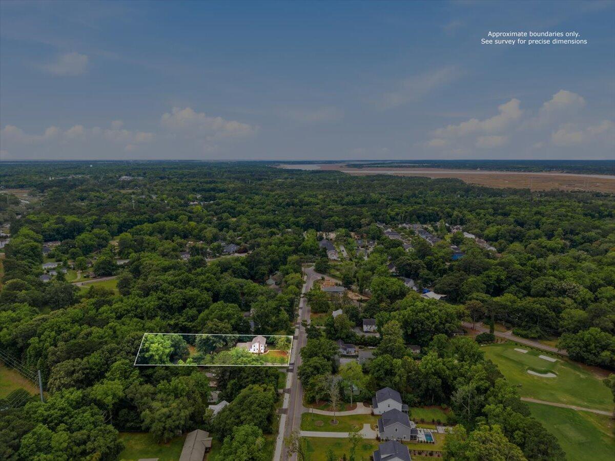 494 Woodland Shores Road