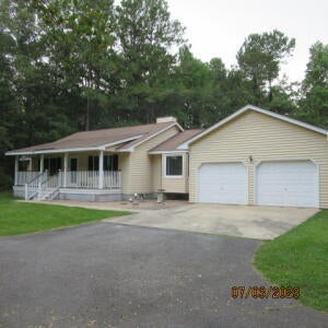 Photo of 302 Summerset Lane, Summerville, SC 29483 (MLS # 26018246)