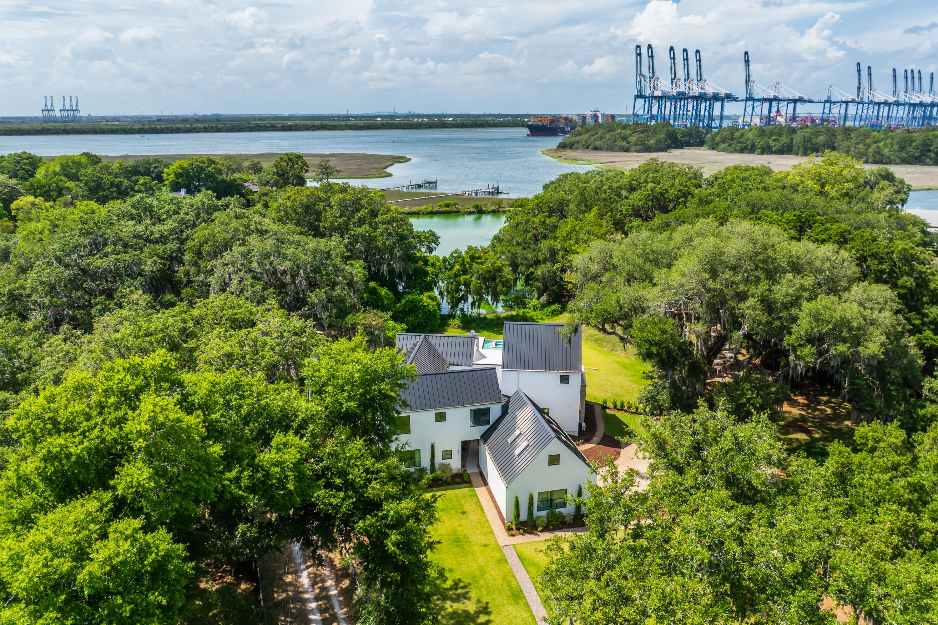 336 Coinbow Drive