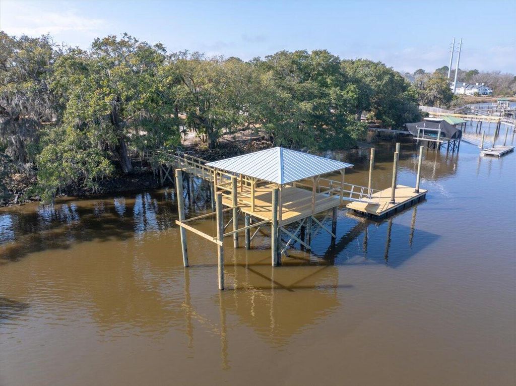 Photo of 2437 Rice Pond Road, Charleston, SC 29414 (MLS # 24017268)