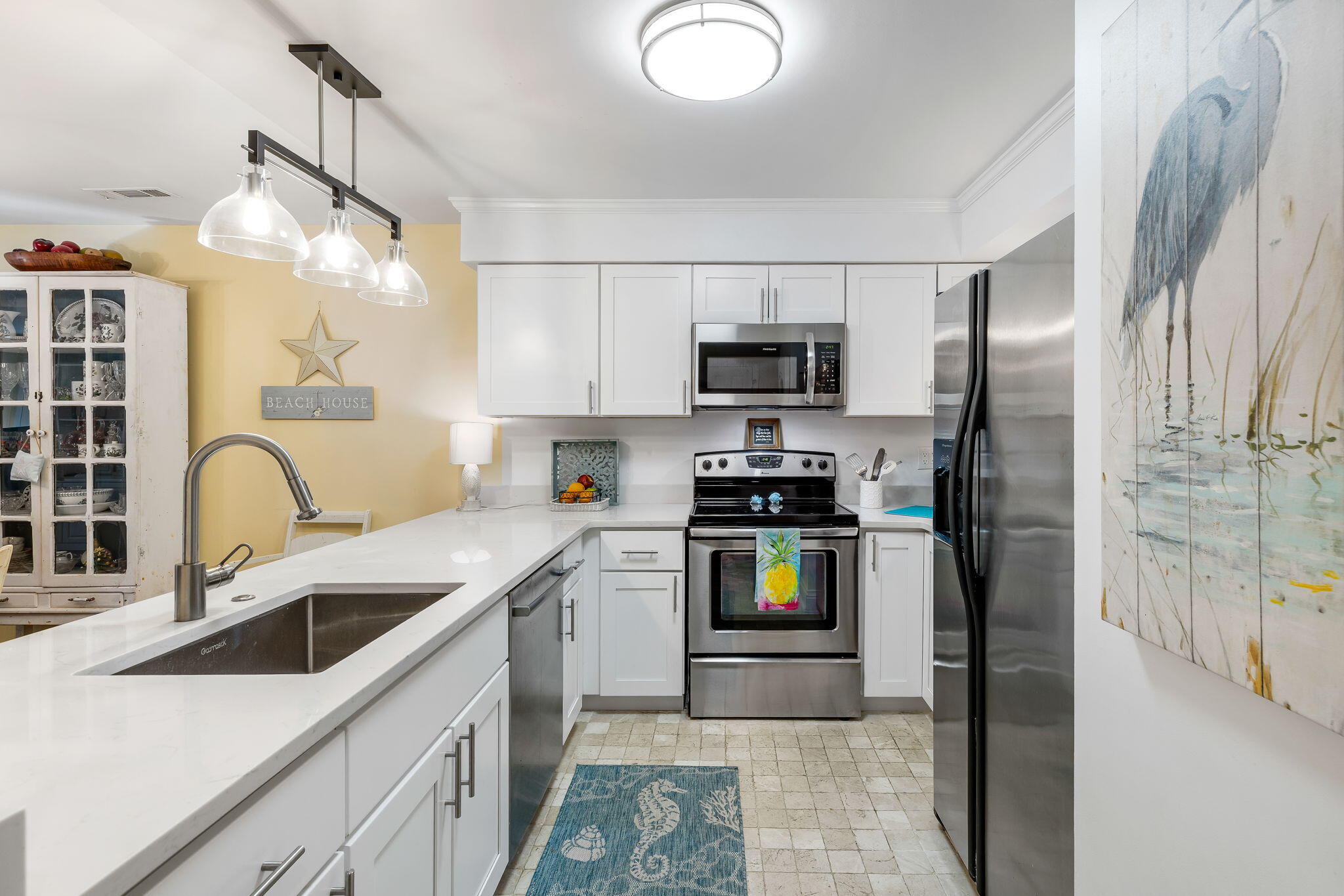 2413 Racquet Club Drive