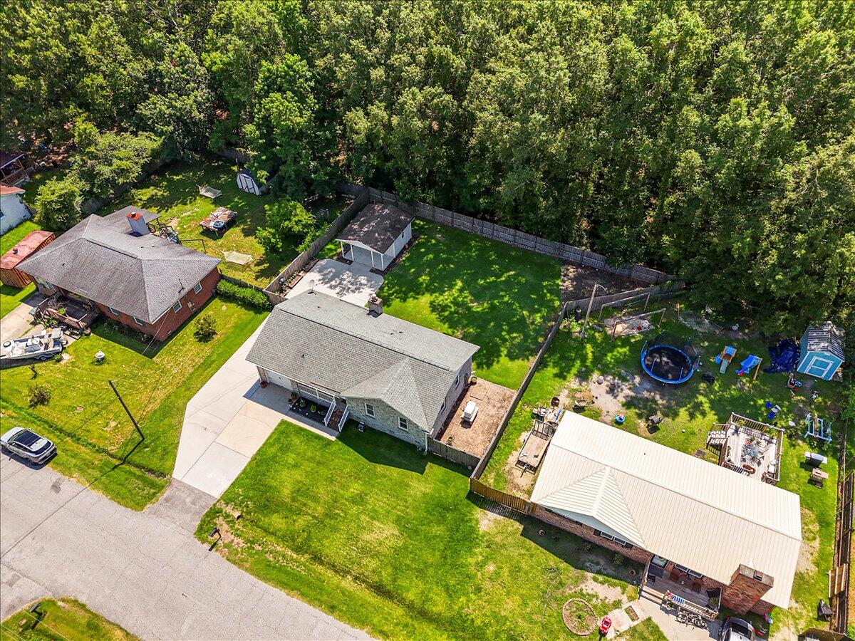 121 Gator Drive