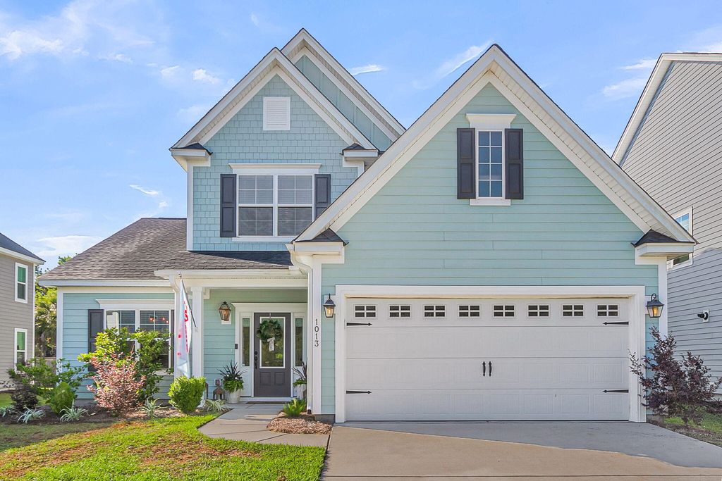 Photo of 1013 Saltwater Circle, Johns Island, SC 29455 (MLS # 26014793)