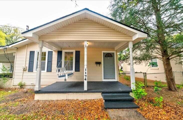 1174 Leesville Street