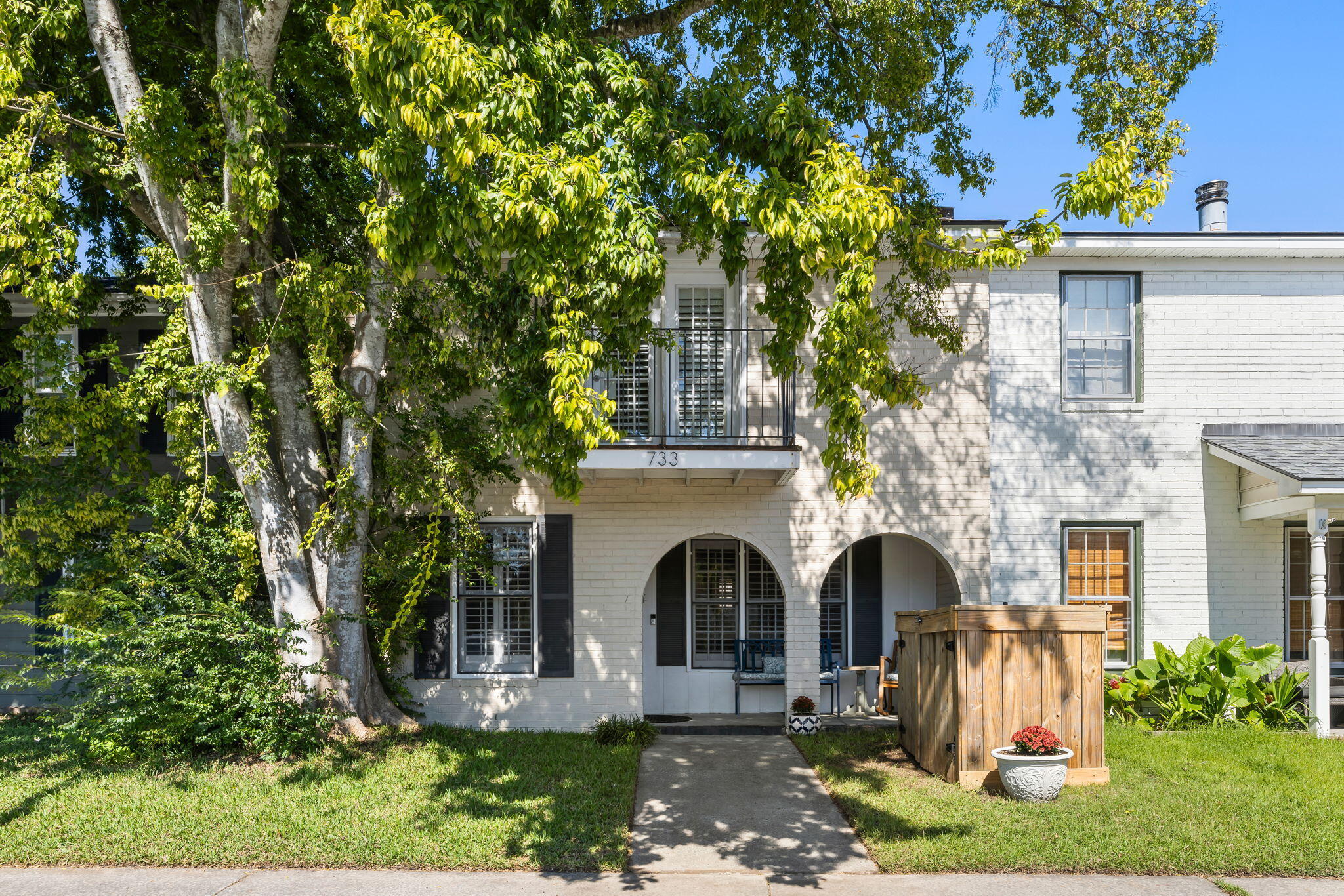 733 Ralston Court