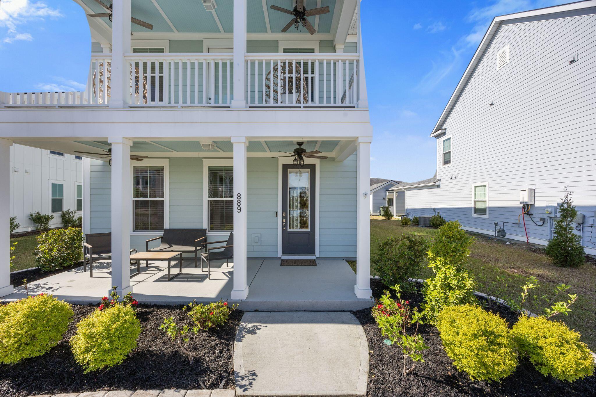 889 Carnes Crossing Boulevard