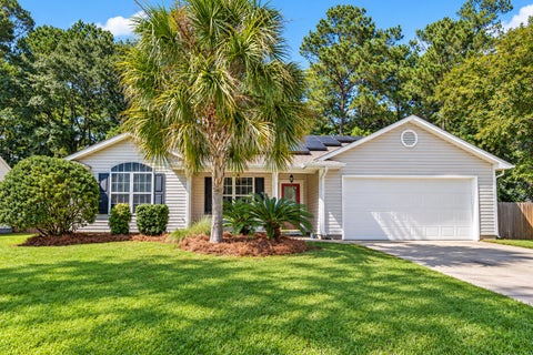 Photo of 120 Danzid Drive, Summerville, SC 29483 (MLS # 26025985)