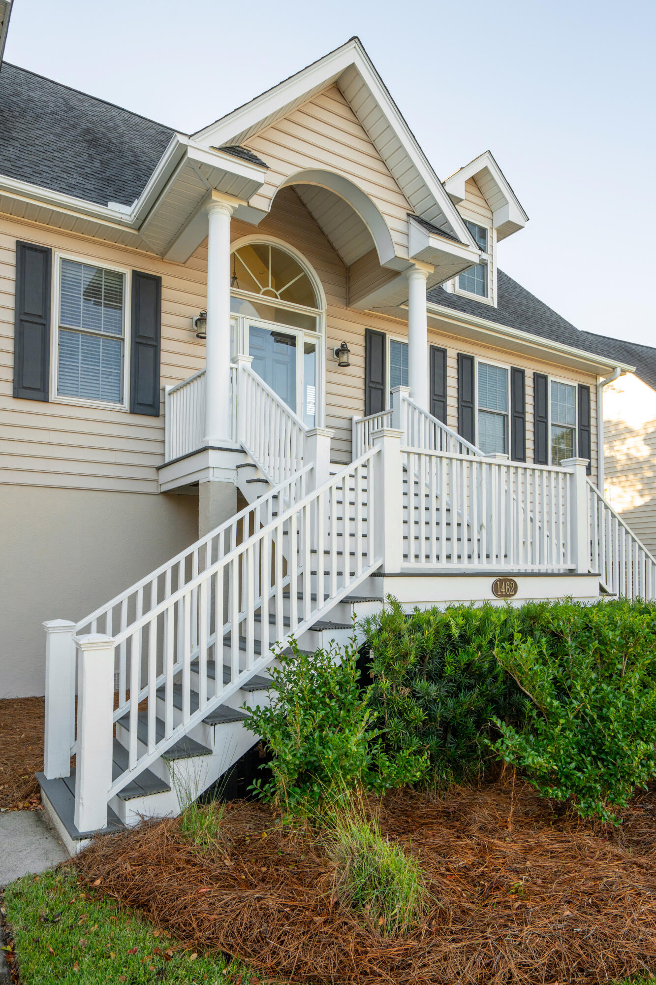 1462 Harborsun Drive