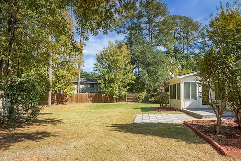 A home in North Charleston